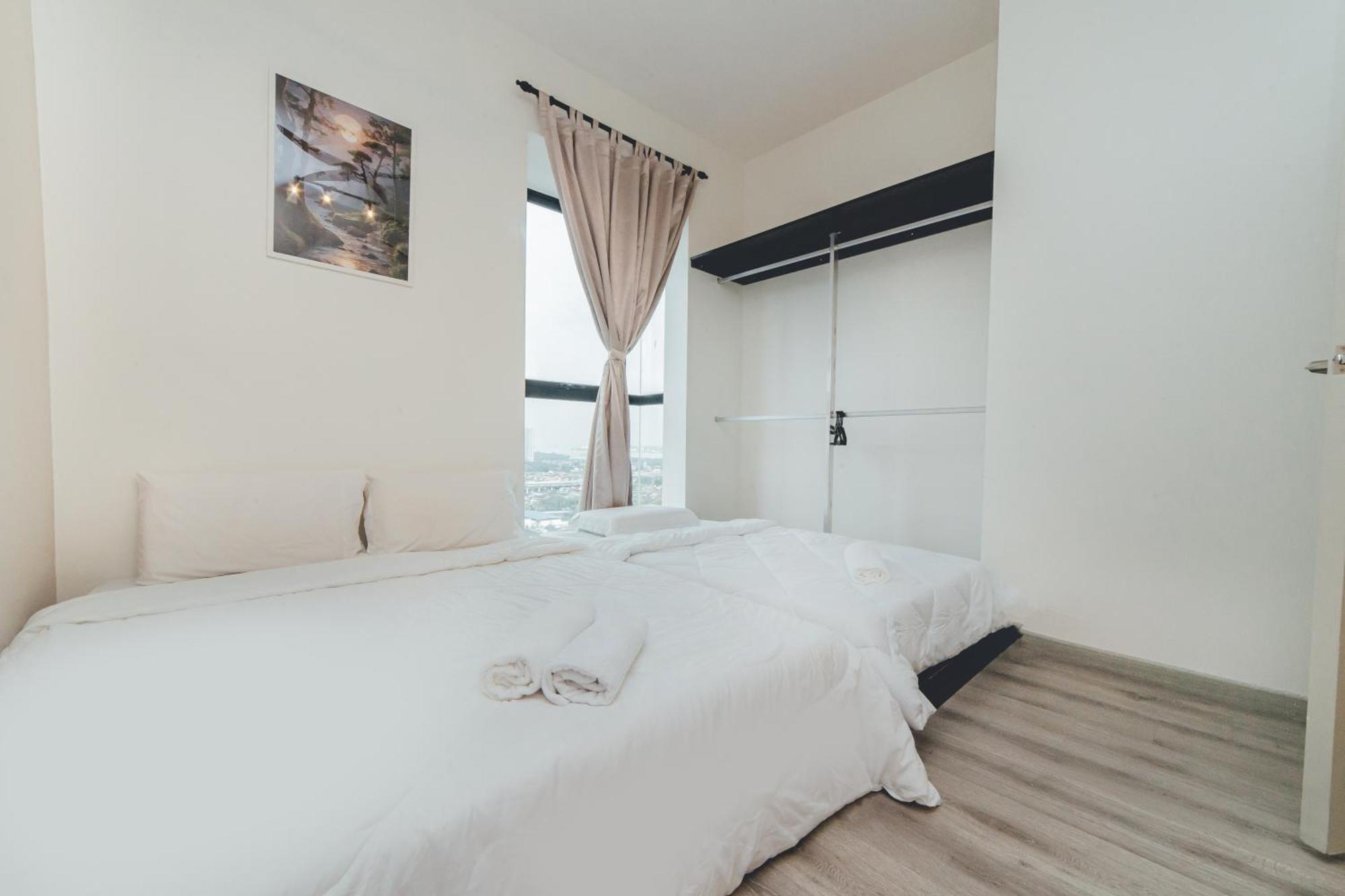 Mosaic Warm 3br 10pax Family-friendly Pooltable By Our Apartemen Johor Bahru