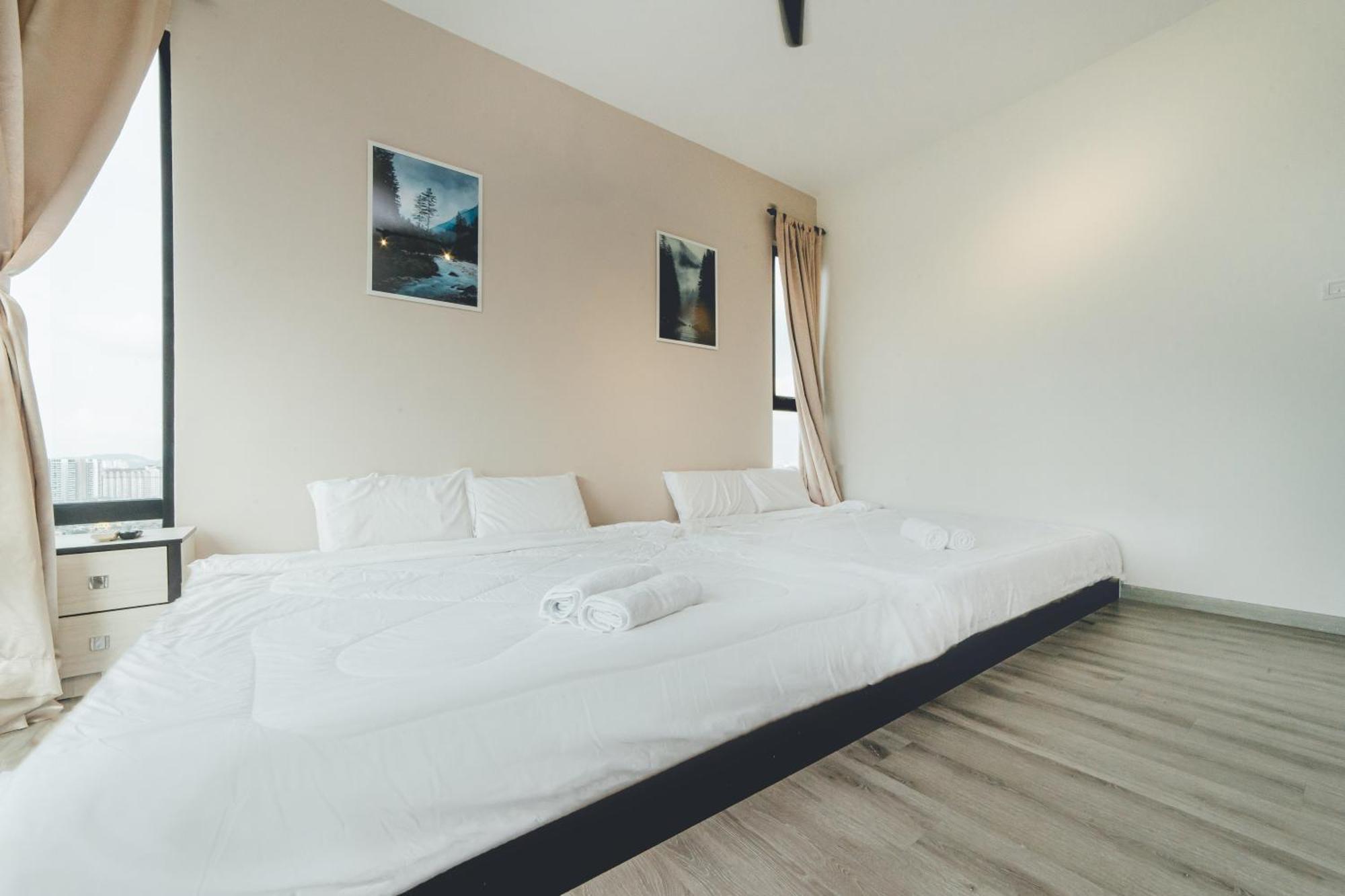 Mosaic Warm 3br 10pax Family-friendly Pooltable By Our Apartemen